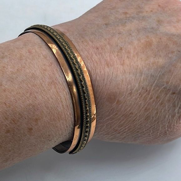 Vintage Copper cuff bracelet. Boho retro festival - Picture 2 of 7